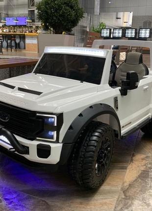 Детский электромобиль на аккумуляторе джип ford m 4790 с пультом радиоуправления для детей 3-8 лет белый