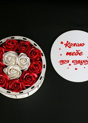Мыльные розы в деревянной коробочке