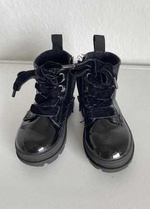 Новые сапоги н & м