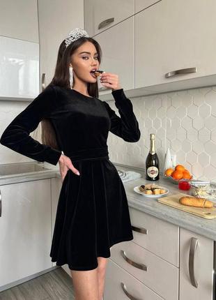 Невероятное платье из бархата