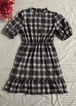 Платье миди в клетку с коротким рукавом boohoo
