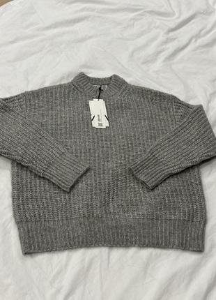 Теплый свитер с шерстью zara s, m