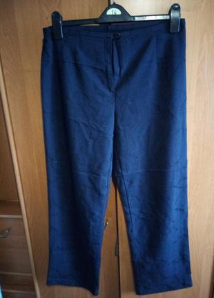 Брюки прямые темно синие стрейч с вышивкой р 46 винтаж