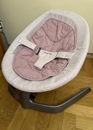 Шезлонг nuna leaf