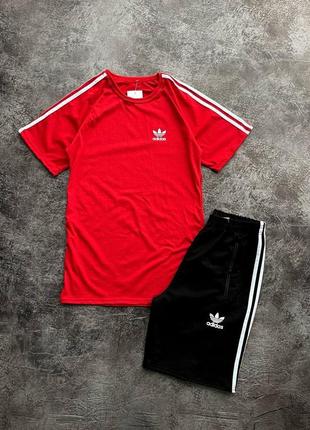 Комплект adidas футболка + шорти