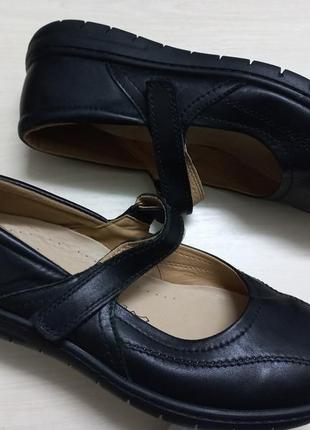 Туфли кожаные осень-весна жен.40р.clarks германии