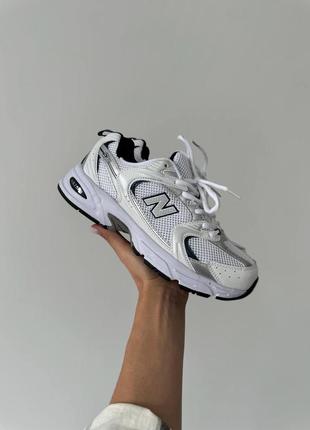 Кросівки New Balance Equip Utilitarian Stash Pouches Onto the 2002R