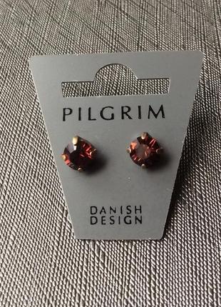 Сережки гвоздики з кристалами кольору бордо swarovski, pilgrim (данія)