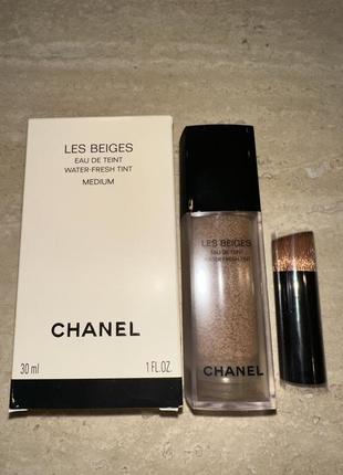 Тональный флюид chanel les beiges water tint medium