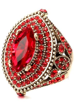 Красный женский кольцо