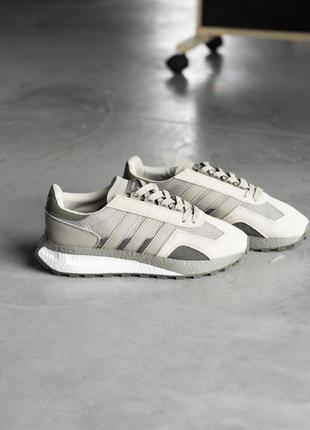 Кроссовки adidas retropy