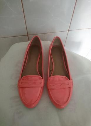 Лакові балетки, лодочки, туфлі zara