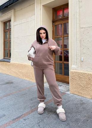 Женский зимний костюм на флисе 42/56р6 фото