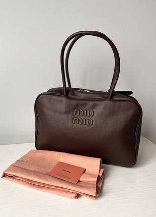 Сумочка в стилі miu miu