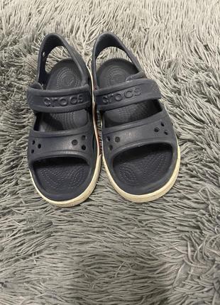Сандалии crocs