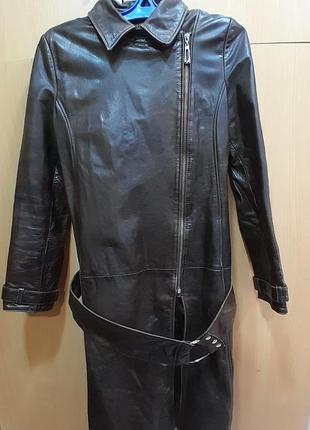 Шкіряний плащ punto