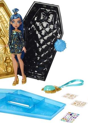 Кукла клео де нил 3g с саркофаг гроб шкаф переноска monster high cleo de nile gore-ganizer mattel.