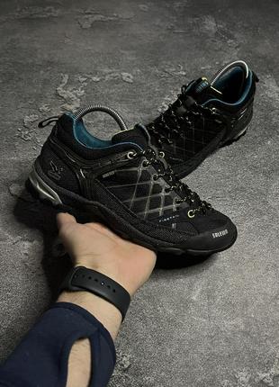 Кросівки salewa ws fire tail goretex 40.5 25.5 трекінгові кроссовки