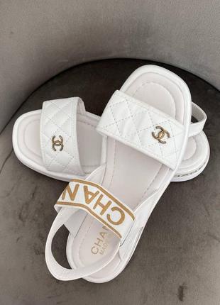 Сандалии chanel sandals white/gold