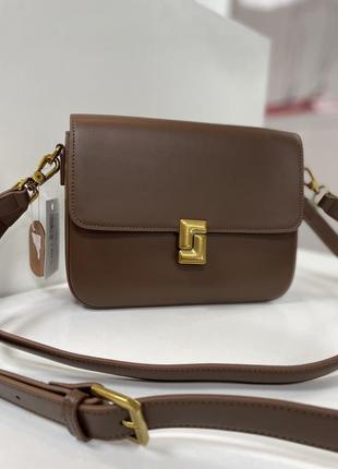 Мега стильна сумка коричневого кольору шкіра натуральна італія