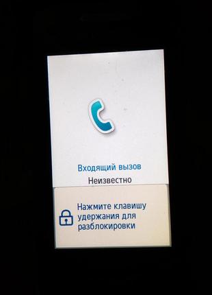 Сенсорний samsung мобільний телефон 
 б/у