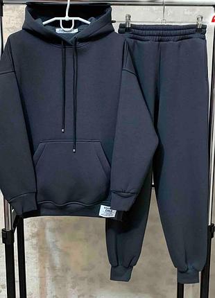 Непревзойденный теплый спортивный костюм на флисе