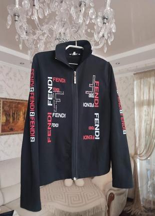 Шикарная кофта fendi