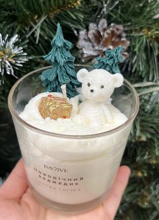 Соевая свеча «новогодний мишка»