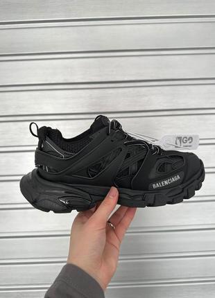 Кроссовки в стиле balenciaga track