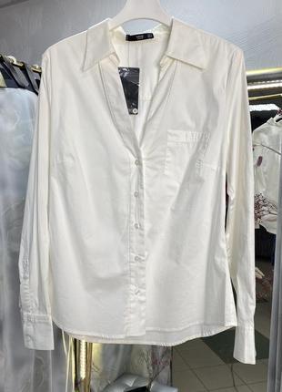 Белая классическая рубашка от mango