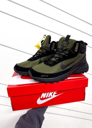 Кроссовки  nike