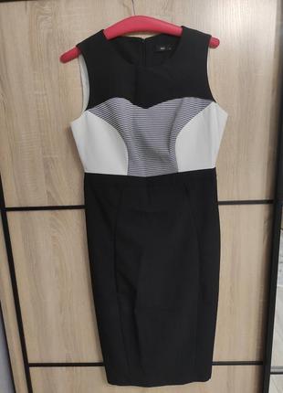 Платье делового стиля