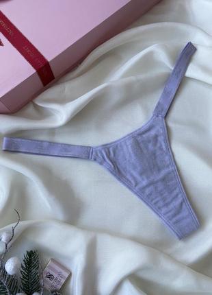 Трусики victoria’s secret pink оригінал бузкові стрингі труси резинка шимер