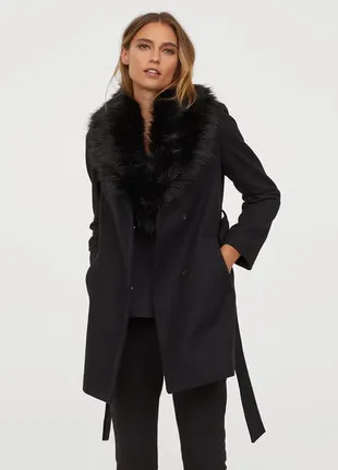 Стильное короткое демисезонное полу пальто h&m
