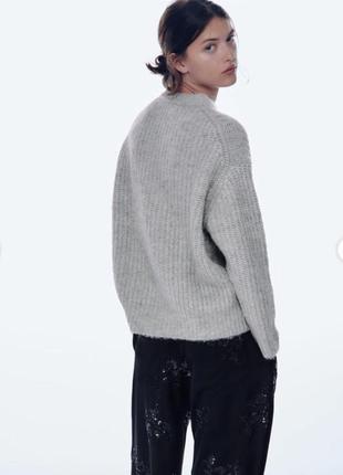 Базовий обʼємний вовняний светр зара оверсайз вовна альпака сірий