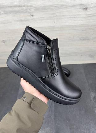 Зимние мужские ботинки на замке натуральная кожа в черном цвете 2428
