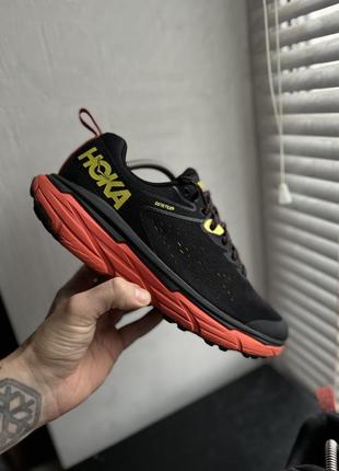 Кроссовки на мембране hoka one gore-tex оригинал размер 40