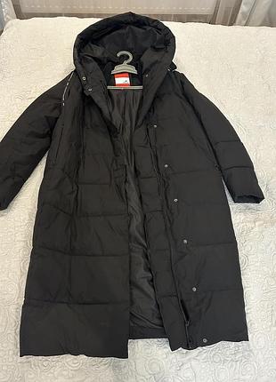 Пуховик теплий чорний довгий