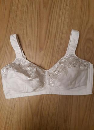 Бюстгальтер, 95d