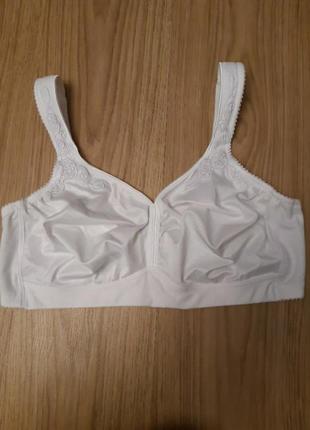 Бюстгальтер, 95d