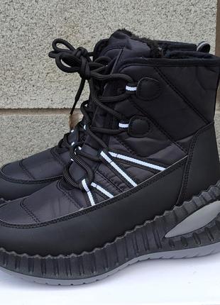 Стильные женские зимние ботинки