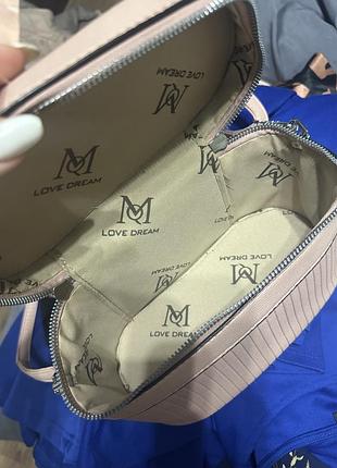 Сумочка с длинным ремешком, пудровая