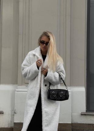 Стильна шубка представлена у 3 кольорах дуже зручна тепла зимова шуба пальто приємна3 фото