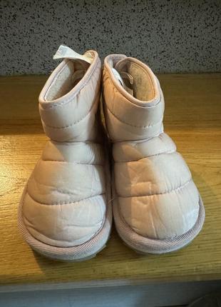 Угги чоботи ugg h&m