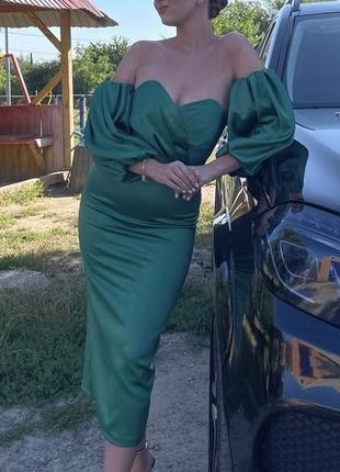 Сукня вечірня