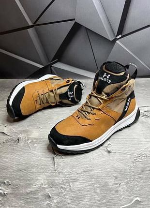 Мужские зимние ботинки кроссовки на меху из натуральной кожи кэмэл under armour