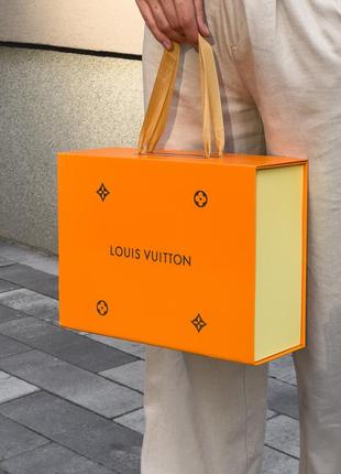 Сумка жіноча магнітна коробка louis vuitton 20x20x20