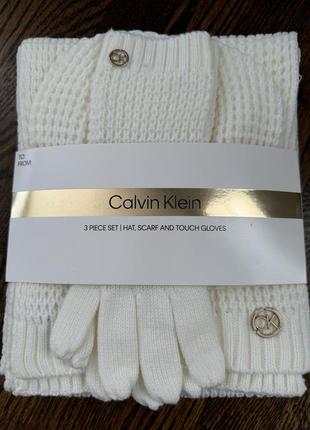 Набор шапка шарф варежки calvin klein