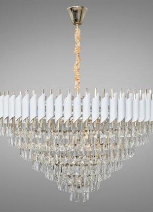Современная хрустальная люстра