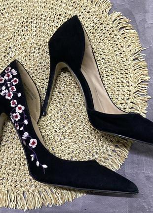 Туфли женские